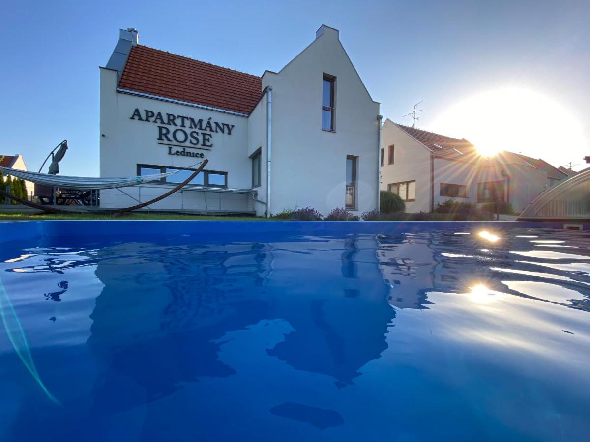 Apartmany Rose Lednice Exterior photo